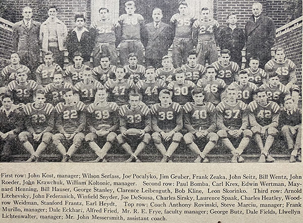 Palmerton High School football team 1943