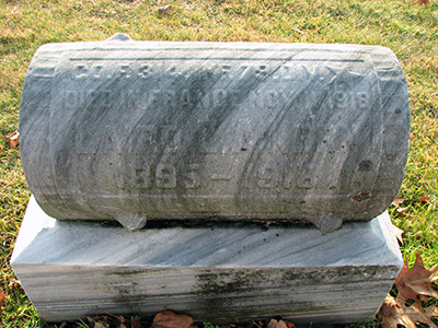 Laird Kern grave