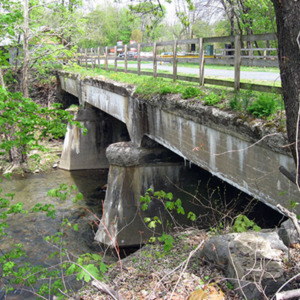 LV RR Bridge 2 web.jpg